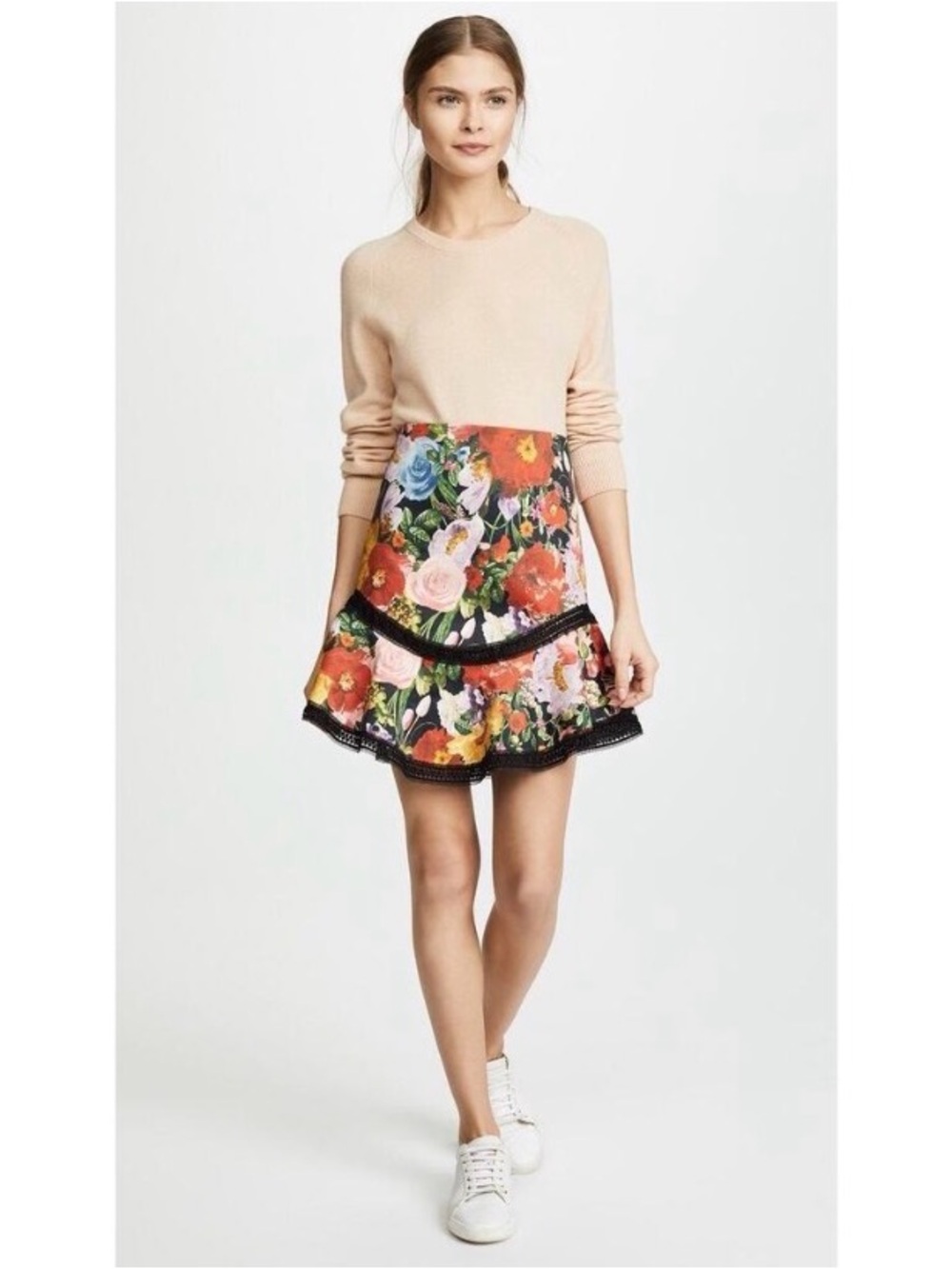 Alice + Olivia Blooming Garden Skirt 6
NWT